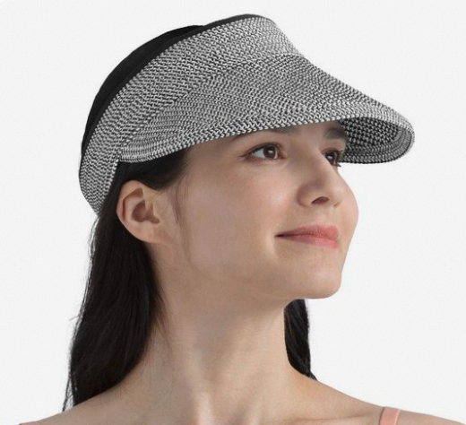 Protect yourself from the sun and elevate your golfing style with a straw hat! Explore different types, discover top brands, and learn essential care tips. Find your perfect golf straw hat today!