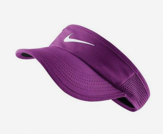 Elevate your game and look with a Nike tennis hat! Discover performance features, popular styles, and tips to find the perfect fit for peak performance and on-court confidence.