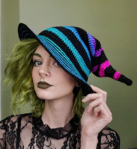 DIY Witch Hat: Add Personality to Your Halloween Costume插图2