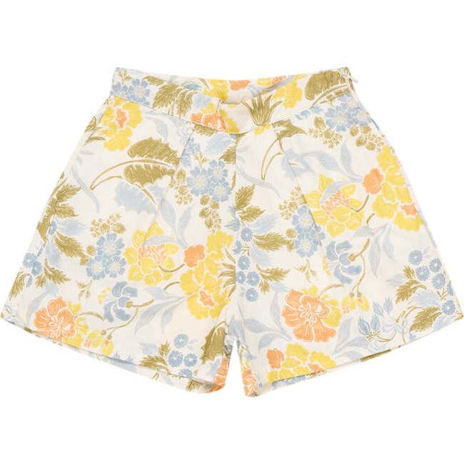 Keep your kids cool and comfortable with the perfect pair of shorts! Explore popular styles, learn how to choose the right fit, and discover tips for making shorts a fun part of your child's wardrobe. Find the ideal shorts for every season and adventure!