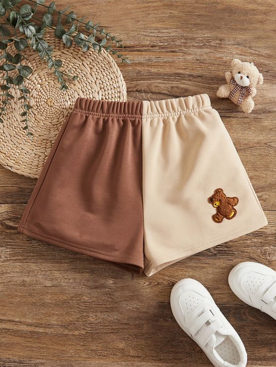 Keep your kids cool and comfortable with the perfect pair of shorts! Explore popular styles, learn how to choose the right fit, and discover tips for making shorts a fun part of your child's wardrobe. Find the ideal shorts for every season and adventure!