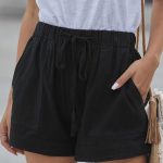 Easy DIY shorts sewing tutorial.