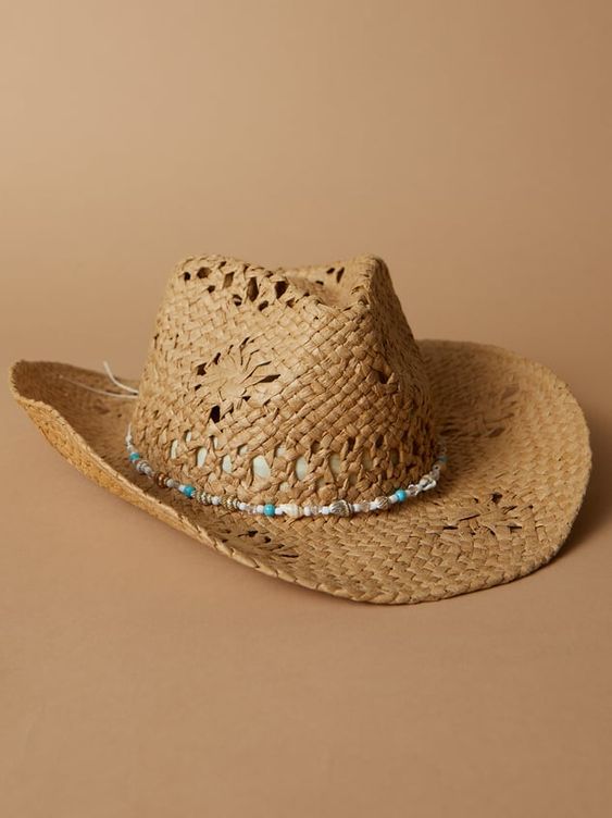 Straw Cowboy Hat Salvation: A Guide to Reshaping Your Summer Staple插图4