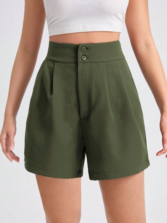 Outfit ideas for green shorts.