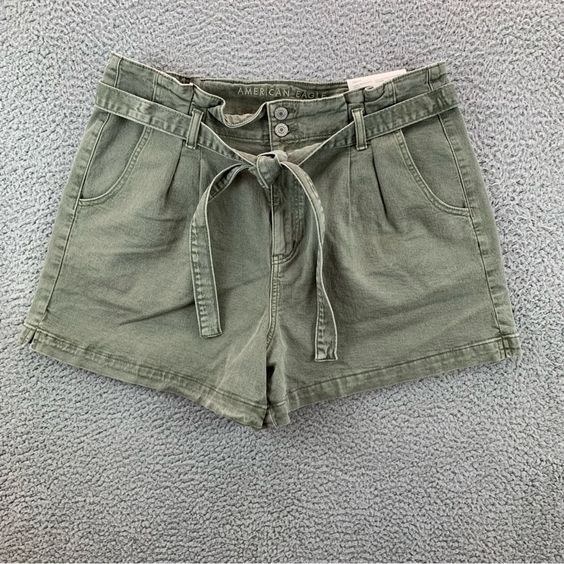 Styling ideas for green shorts.