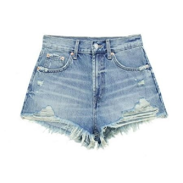 Denim shorts outfits.