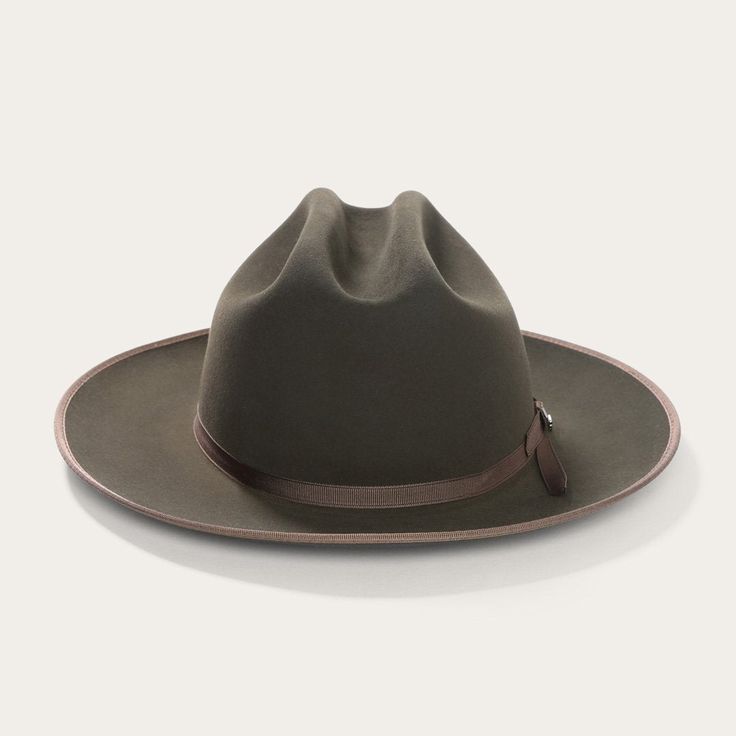 occasions to wear a felt cowboy hat