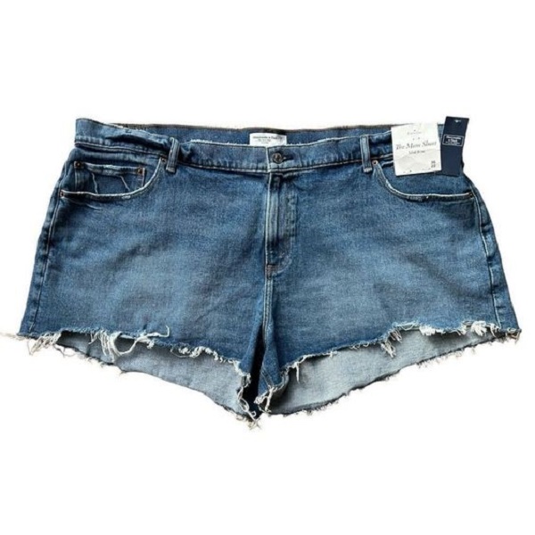 DIY shorts tutorial.