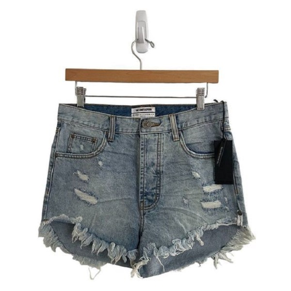 DIY shorts tutorial.