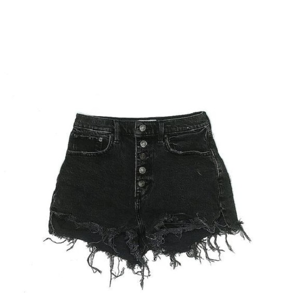 Fray denim shorts.